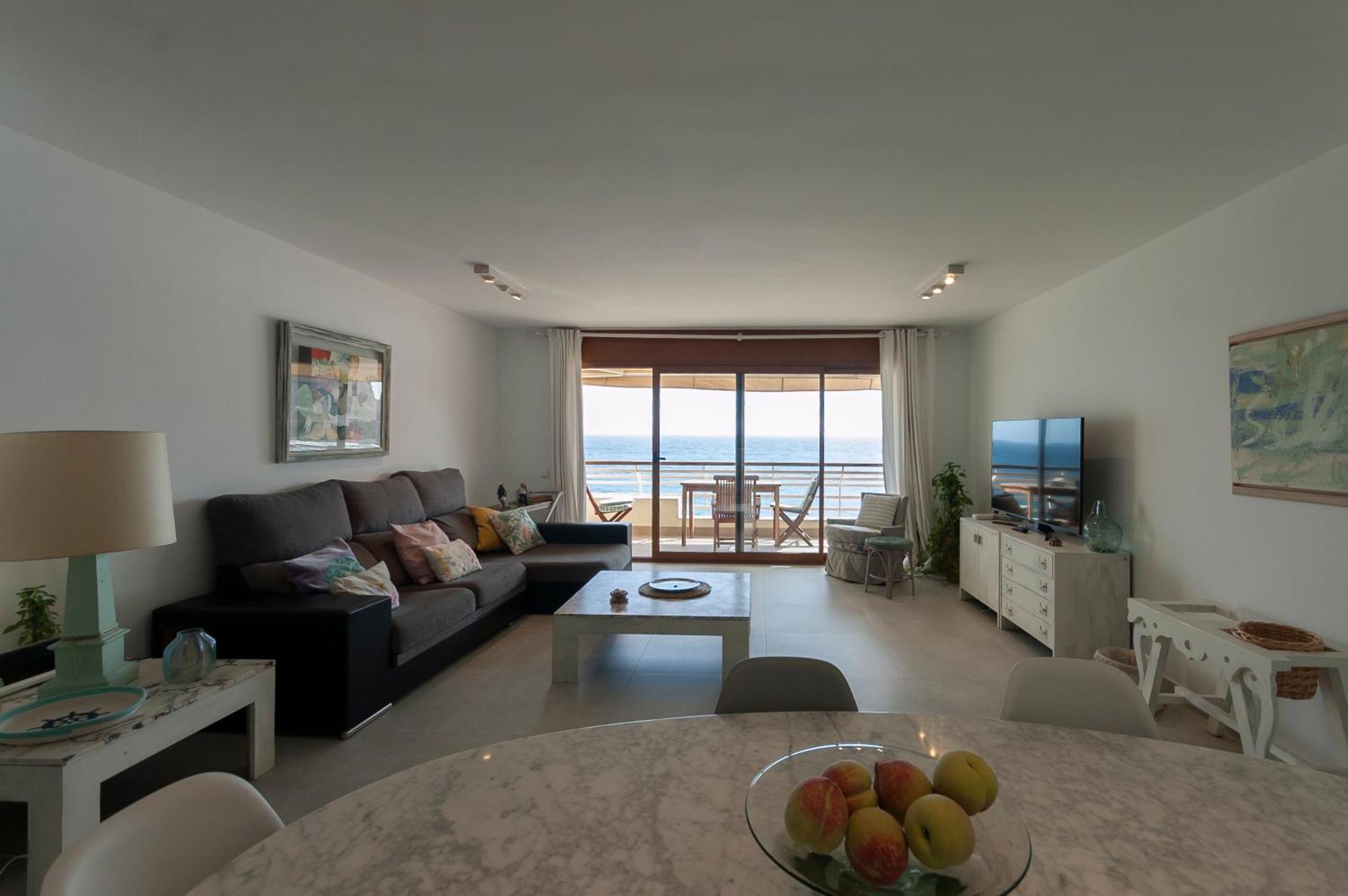 Lets Holidays Tropicana Sea Views 4 Tossa de Mar Exteriör bild